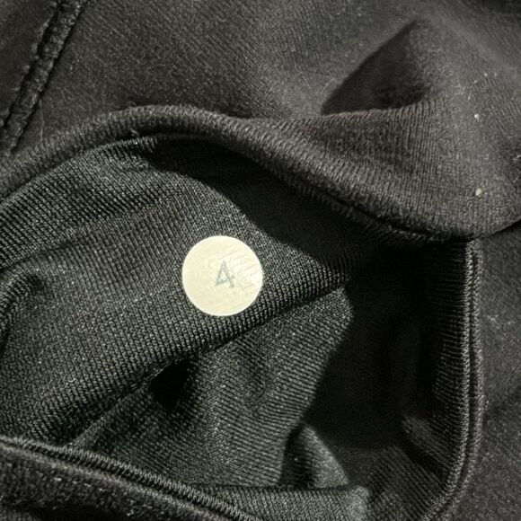 Lululemon black wunder under crop leggings - Picture 5 of 5
